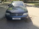Volkswagen Passat 2001 годаүшін2 700 000 тг. в Астана