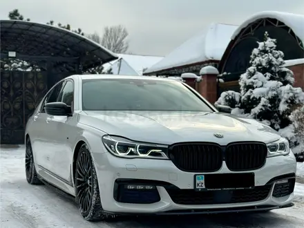 BMW 740 2018 года за 26 000 000 тг. в Алматы – фото 3