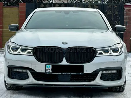 BMW 740 2018 года за 26 000 000 тг. в Алматы – фото 2