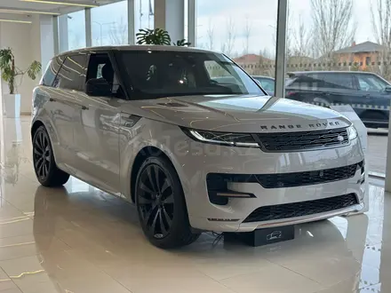 Land Rover Range Rover Sport Dynamic SE 2026 года за 99 997 000 тг. в Усть-Каменогорск – фото 3