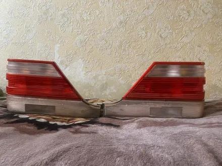 Мерседес w140 рестайлинг задний стопы фонари за 120 000 тг. в Шымкент