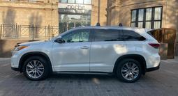 Toyota Highlander 2015 года за 16 600 000 тг. в Шымкент – фото 2