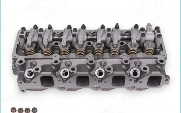 Головка блока цилиндров NISSAN TD25-T за 165 000 тг. в Караганда