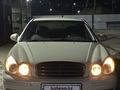 Hyundai Sonata 2002 года за 2 300 000 тг. в Шымкент – фото 7