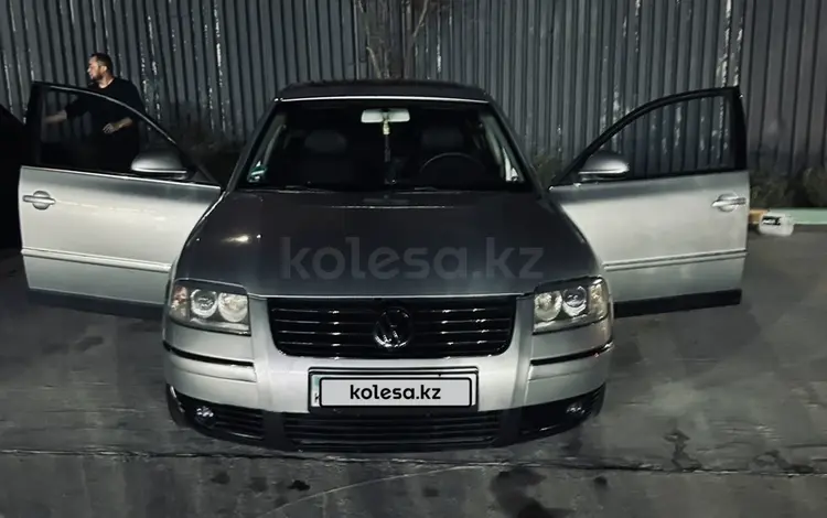 Volkswagen Passat 2004 года за 2 700 000 тг. в Атырау