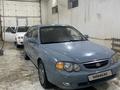 Kia Shuma 2001 года за 780 000 тг. в Атырау – фото 2