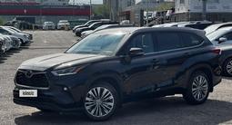 Toyota Highlander Luxe 2023 годаүшін31 000 000 тг. в Алматы