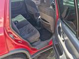 Honda CR-V 1999 годаfor3 300 000 тг. в Шахтинск – фото 5