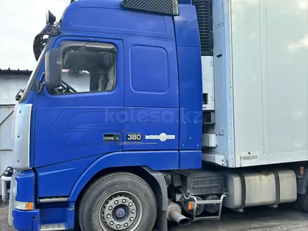 Volvo  FH 1996 года за 15 000 000 тг. в Караганда – фото 2