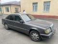 Mercedes-Benz E 220 1993 года за 1 150 000 тг. в Алматы – фото 2