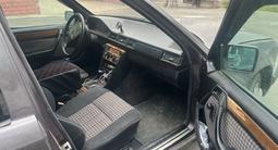 Mercedes-Benz E 220 1993 годаүшін1 150 000 тг. в Алматы – фото 5