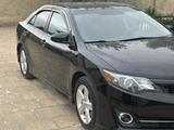 Toyota Camry 2014 годаүшін4 800 000 тг. в Жанаозен – фото 2