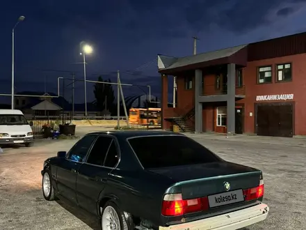 BMW 525 1995 года за 2 200 000 тг. в Туркестан – фото 3