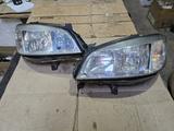 Фары передние на Opel Zafira A. за 3 460 тг. в Шымкент