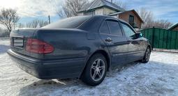 Mercedes-Benz E 230 1996 года за 2 000 000 тг. в Урджар – фото 2
