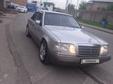 Mercedes-Benz E 220 1995 годаүшін2 800 000 тг. в Шымкент