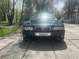 BMW 528 1999 года за 5 000 000 тг. в Алматы – фото 2