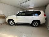 Toyota Land Cruiser Prado 2010 года за 12 500 000 тг. в Актобе – фото 4