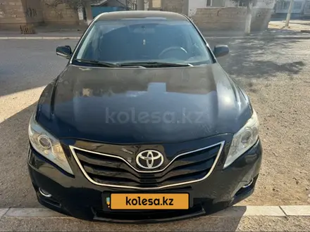 Toyota Camry 2010 года за 4 500 000 тг. в Жанаозен – фото 2