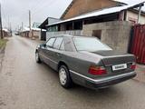 Mercedes-Benz E 230 1990 годаfor950 000 тг. в Есик – фото 4