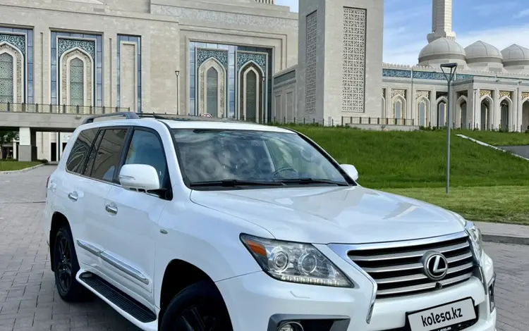 Lexus LX 570 2012 годаүшін20 900 000 тг. в Астана