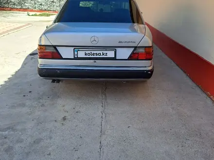 Mercedes-Benz E 230 1991 года за 2 100 000 тг. в Шымкент – фото 5