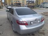 Toyota Camry 2006 года за 5 300 000 тг. в Туркестан – фото 2