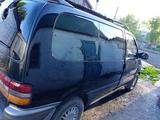 Nissan Serena 1993 года за 1 500 000 тг. в Семей – фото 2
