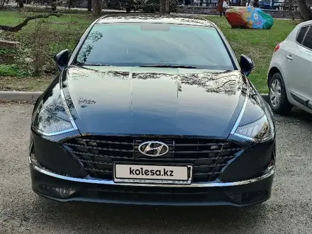 Hyundai Sonata 2020 года за 11 500 000 тг. в Астана