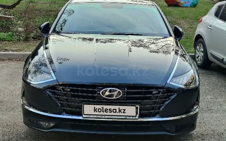 Hyundai Sonata 2020 года за 11 500 000 тг. в Астана