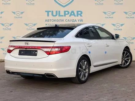 Hyundai Grandeur 2016 года за 9 990 000 тг. в Алматы – фото 3