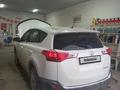 Toyota RAV4 2015 годаfor11 000 000 тг. в Актау