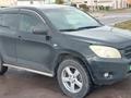 Toyota RAV4 2006 года за 6 500 000 тг. в Астана – фото 2