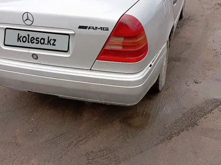 Mercedes-Benz C 280 1994 года за 1 600 000 тг. в Макинск – фото 3