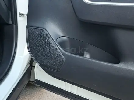 Toyota RAV4 2024 года за 19 950 000 тг. в Алматы – фото 19