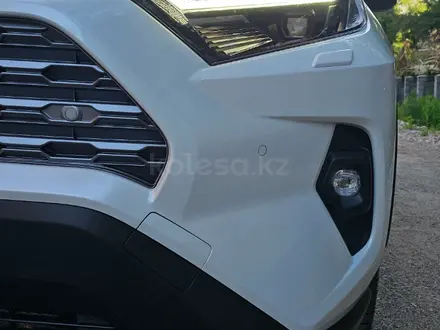 Toyota RAV4 2024 года за 19 950 000 тг. в Алматы – фото 7