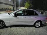 Mercedes-Benz C 230 2006 годаүшін3 300 000 тг. в Шахтинск
