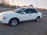 Audi A4 1995 года за 1 800 000 тг. в Атырау – фото 2