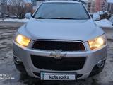 Chevrolet Captiva 2011 года за 4 800 000 тг. в Петропавловск – фото 2