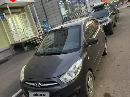 Hyundai Accent 2012 года за 2 750 000 тг. в Усть-Каменогорск – фото 2