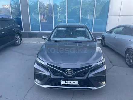 Toyota Camry 2020 года за 10 000 000 тг. в Актау – фото 2