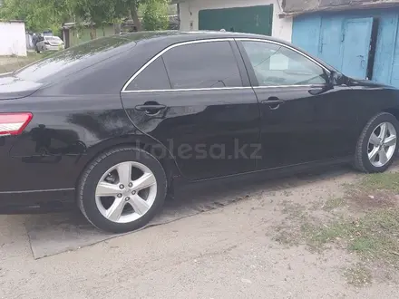 Toyota Camry 2010 года за 5 500 000 тг. в Актобе – фото 4