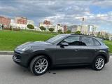 Porsche Cayenne 2018 года за 35 000 000 тг. в Астана – фото 3