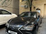 Lexus ES 300h 2021 годаүшін19 800 000 тг. в Алматы – фото 3