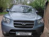Hyundai Santa Fe 2007 года за 5 500 000 тг. в Уральск – фото 2