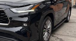 Toyota Highlander 2022 года за 29 500 000 тг. в Алматы – фото 5