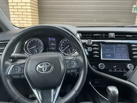 Toyota Camry 2019 года за 14 000 000 тг. в Усть-Каменогорск – фото 6
