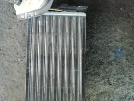Радиатор печки на рено меган за 15 000 тг. в Алматы