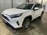 Toyota RAV4 2023 года за 15 990 000 тг. в Караганда