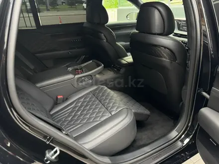 Genesis G90 2025 года за 74 990 000 тг. в Алматы – фото 17